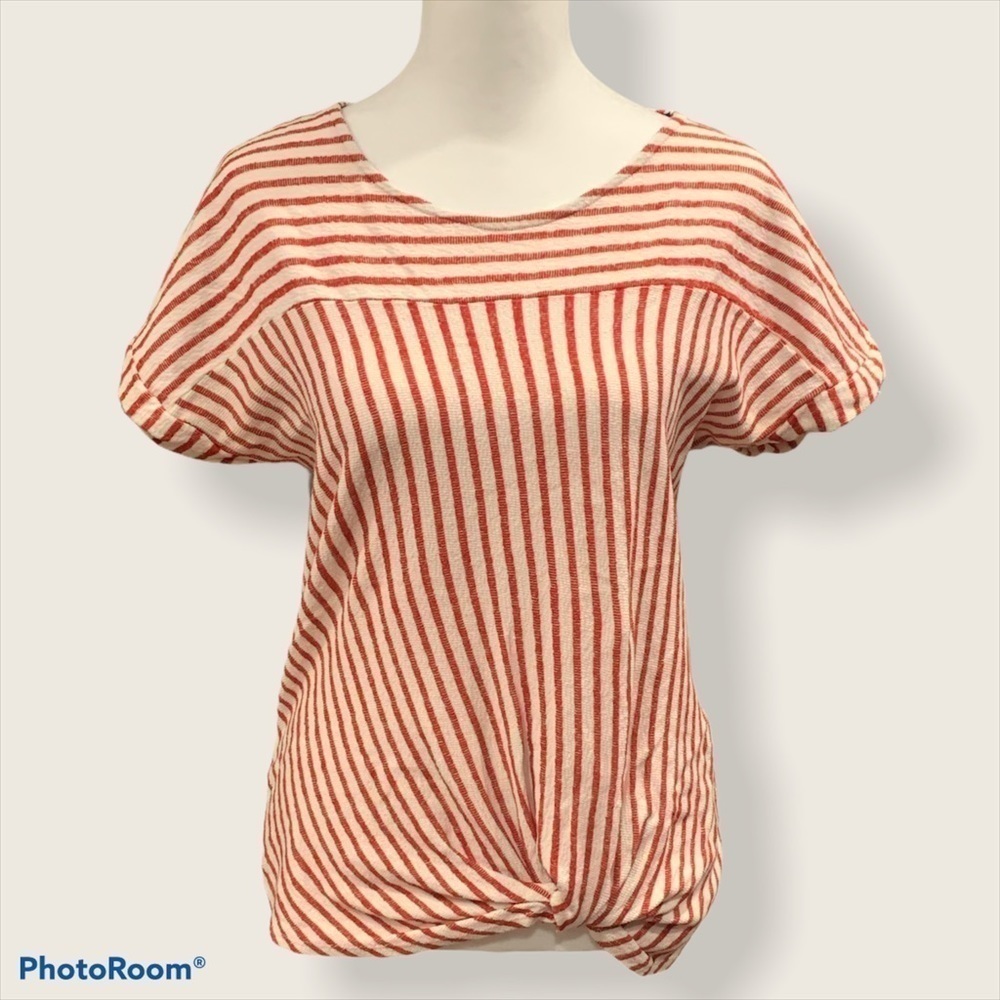 gyft Red & White‎ Striped Short Sleeve Wrap Hem Blouse- Size Small